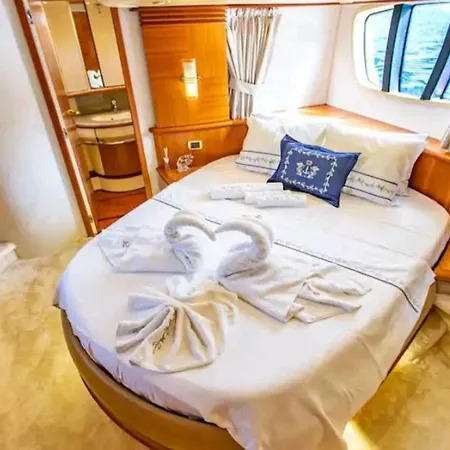 Vision Yatch *